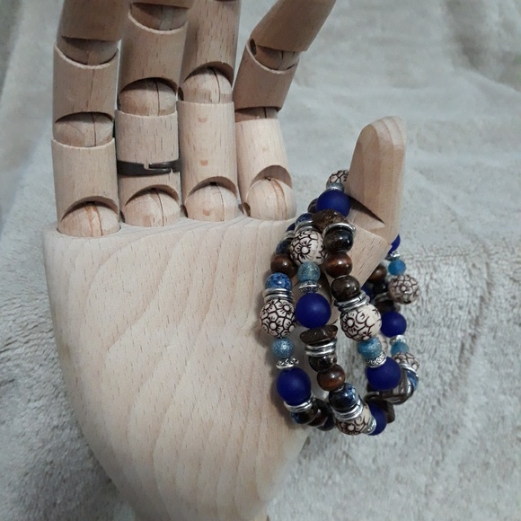 Blue Earth Bracelet - Picture 2 of 5
